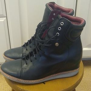 Diesel boots